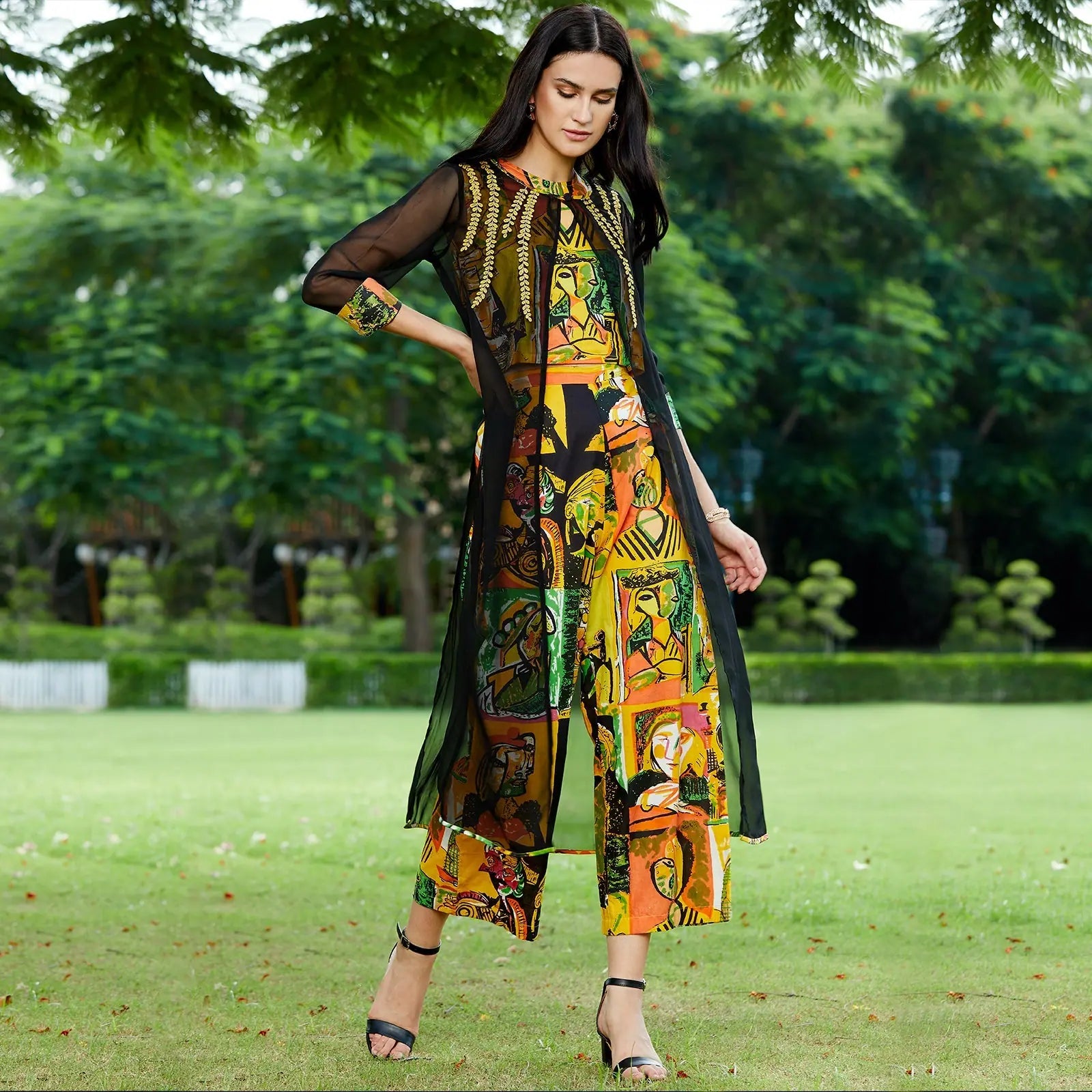 women's low-rise pantsEmbroidered Jacket With Printed Top And Pants-PKC10077-S